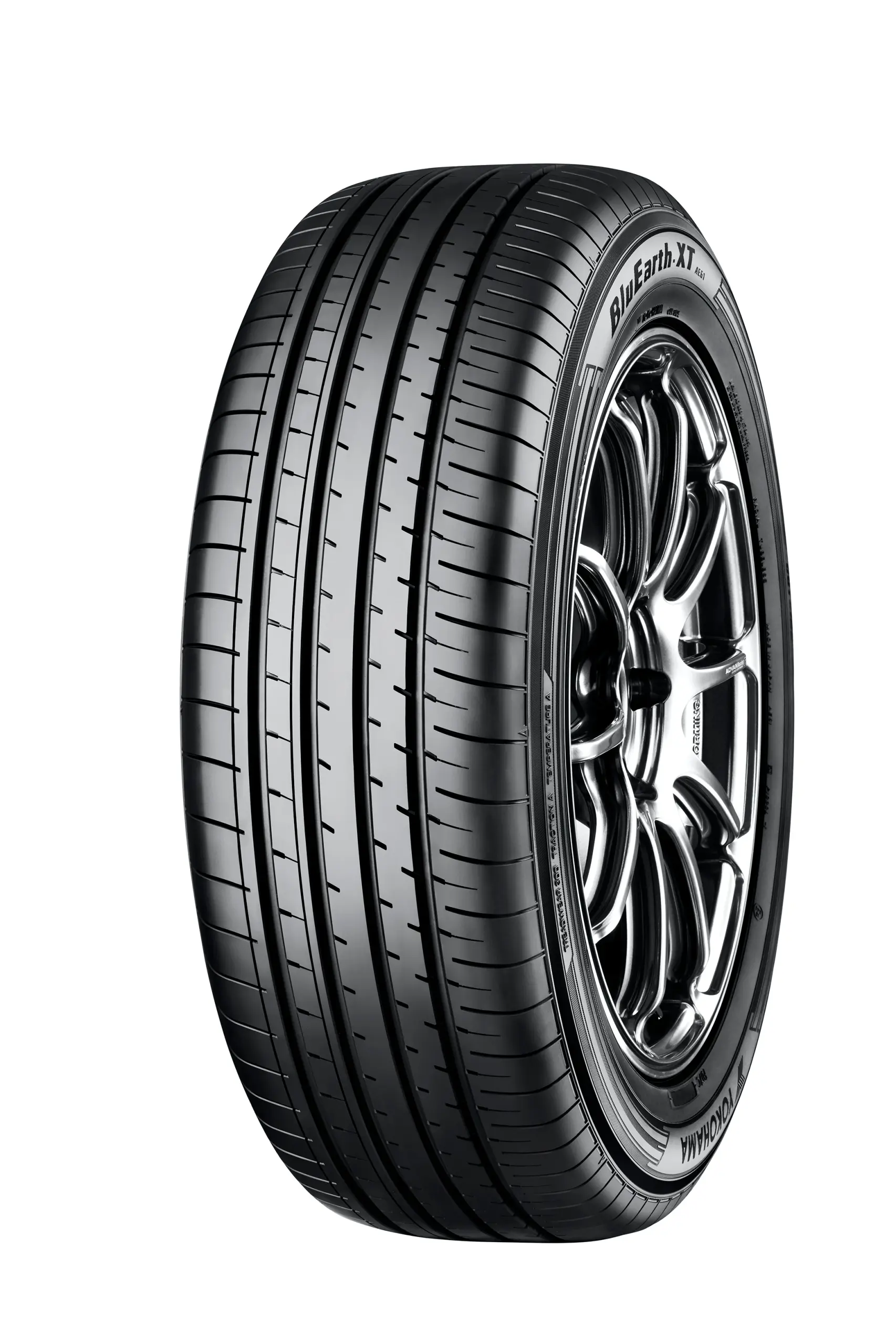 Yokohama BluEarth-XT AE61 225/55 R 17
